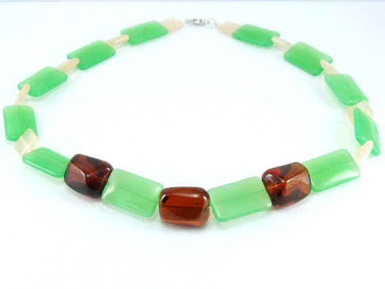 Collier Jade von Aperlea