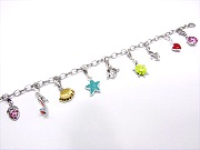 Charms Armbänder von Aperlea