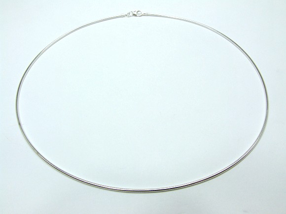 Omega Kette von Aperlea